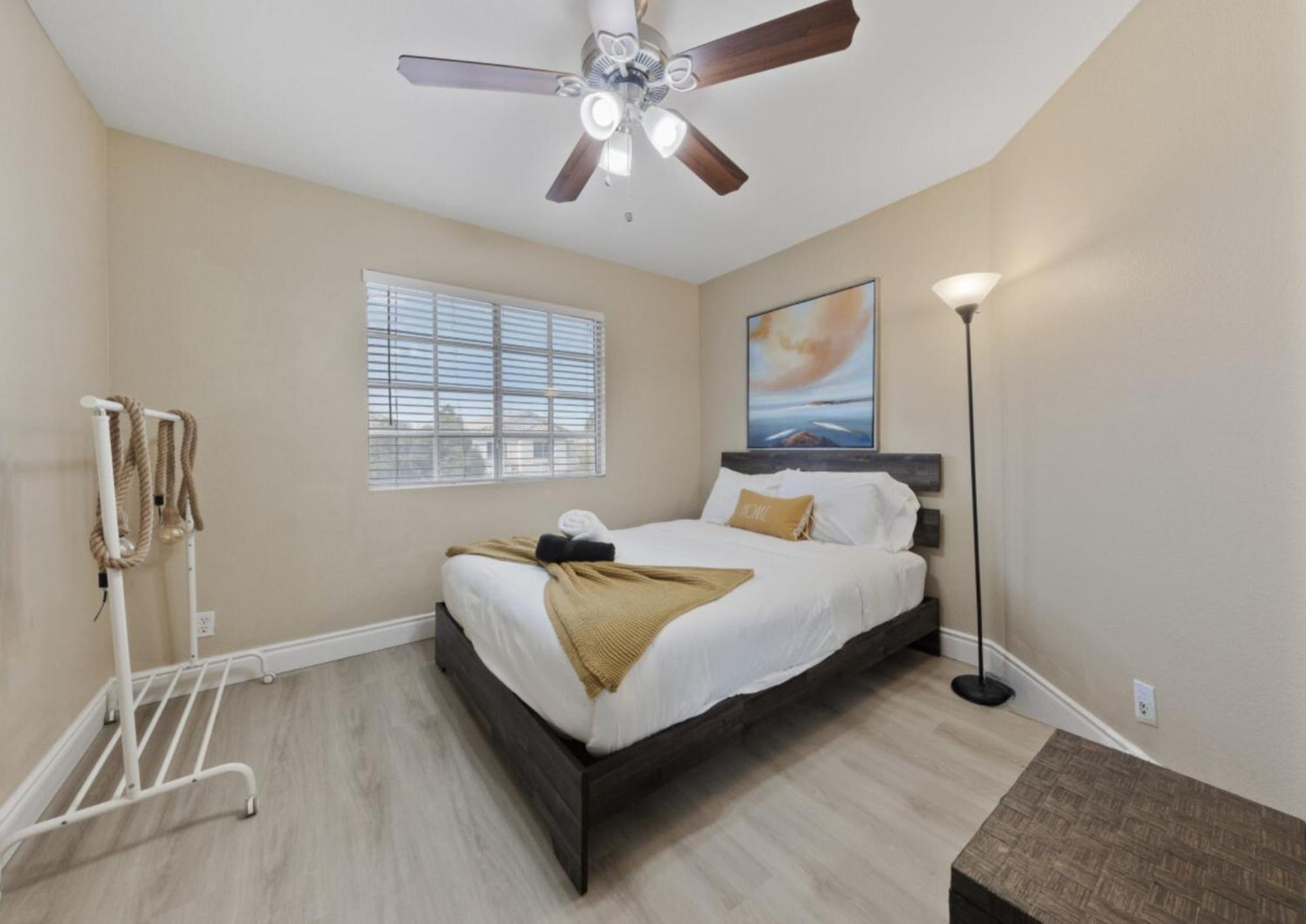 Zen - A Home Away From Home And In Heart Of Las Vegas Exterior photo